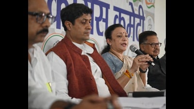Congress Legislature Party leader Aradhana Mishra and other senior party leaders at a press conference in Lucknow on Saturday (Mustaq Ali/HT) Congress Legislature Party leader Aradhana Mishra and other senior party leaders at a press conference in Lucknow on Saturday (Mustaq Ali/HT)