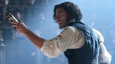 Oscar Isaac plays the role of Victor Frankenstein in Guillermo Del Toro's film. Oscar Isaac plays the role of Victor Frankenstein in Guillermo Del Toro's film.