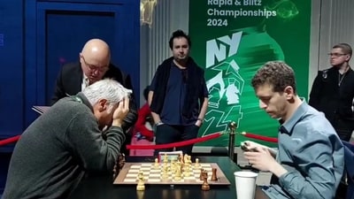 Vassily Ivanchuk lost to Daniel Naroditsky at the 2024 World Blitz C'ship. (X) Vassily Ivanchuk lost to Daniel Naroditsky at the 2024 World Blitz C'ship. (X)