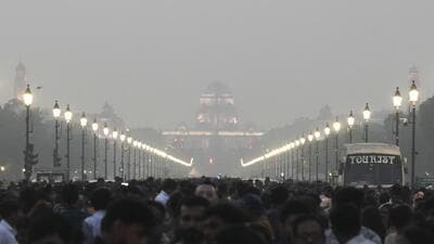 A thick layer of smog engulfs Rashtrapati Bhavan in New Delhi on Sunday. (PTI)