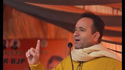 BJP senior leader Sunil Sharma during a rally in Budgam on Sunday. (HT) BJP senior leader Sunil Sharma during a rally in Budgam on Sunday. (HT)
