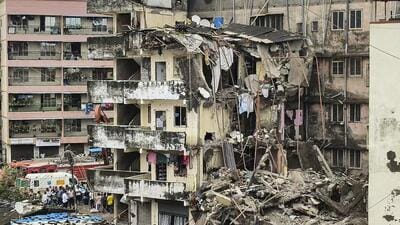 Palghar: A four-storey unauthorised building collapsed onto adjacent vacant chawl, at Virar, in Palghar district, Thursday, Aug. 28, 2025. 15 dead, several injured in the incident. (PTI Photo)(PTI08_28_2025_000276B) (PTI) Palghar: A four-storey unauthorised building collapsed onto adjacent vacant chawl, at Virar, in Palghar district, Thursday, Aug. 28, 2025. 15 dead, several injured in the incident. (PTI Photo)(PTI08_28_2025_000276B) (PTI)