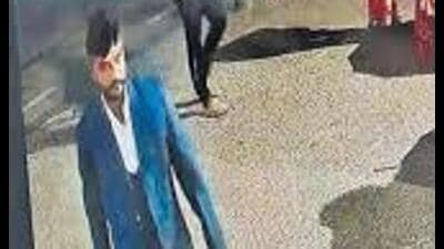 The CCTV footage accessed by police showed the duo entering the venue at 8 pm (HT Photo) The CCTV footage accessed by police showed the duo entering the venue at 8 pm (HT Photo)