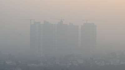 Delhi AQI: Urban experts say that while the idea of linking real estate prices to pollution is interesting, the market traditionally values qualitative aspects like location and view. (File) (File photo) Delhi AQI: Urban experts say that while the idea of linking real estate prices to pollution is interesting, the market traditionally values qualitative aspects like location and view. (File) (File photo)