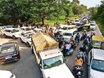 Commuters stranded after Chandigarh Police sealed UT-Mohali borders without any prior traffic advisory, severely impacting vehicular movement. (Sanjeev Sharma/HT) Commuters stranded after Chandigarh Police sealed UT-Mohali borders without any prior traffic advisory, severely impacting vehicular movement. (Sanjeev Sharma/HT)
