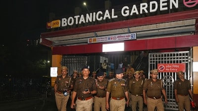 GBN Police on alert after Delhi Red Fort blast. Noida Police are conducting checks at the Botanical Metro Station in Noida. ( Sunil Ghosh/Hindustan Times) GBN Police on alert after Delhi Red Fort blast. Noida Police are conducting checks at the Botanical Metro Station in Noida. ( Sunil Ghosh/Hindustan Times)