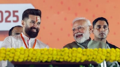Prime Minister Narendra Modi and Union Minister Chirag Paswan, during a public rally in Chhapra. (Narendra Modi Photo Gallery ) Prime Minister Narendra Modi and Union Minister Chirag Paswan, during a public rally in Chhapra. (Narendra Modi Photo Gallery )