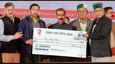 Himachal CM Sukhvinder Singh Sukhu disbursing special relief package cheque in Mandi on Monday. (Birbal Sharma/HT) Himachal CM Sukhvinder Singh Sukhu disbursing special relief package cheque in Mandi on Monday. (Birbal Sharma/HT)