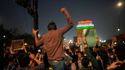 Citizens protest against what they called the government's lack of action to combat air pollution in the capital city New Delhi, India, Sunday, Nov. 9, 2025. (AP)