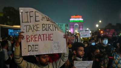 Citizens protest against what they called the government's lack of action to combat air pollution in the capital city New Delhi, India, Sunday, Nov. 9, 2025. (AP)
