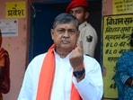 In the 2020 elections, Vijay Khemka won the seat with a margin of 32,154 votes.