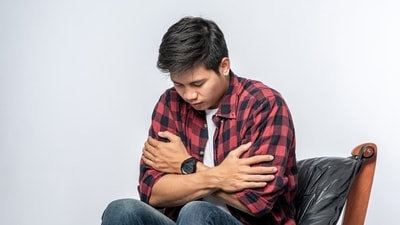 Recognising pre-heart attack symptoms can help prevent life-threatening damage. (Freepik) Recognising pre-heart attack symptoms can help prevent life-threatening damage. (Freepik)