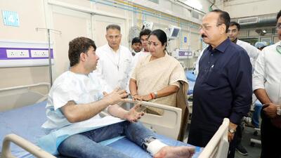 Delhi chief minister Rekha Gupta and Delhi minister Ashish Sood meet a man injured in the Red Fort blast at Lok Nayak Hospital. (PTI) Delhi chief minister Rekha Gupta and Delhi minister Ashish Sood meet a man injured in the Red Fort blast at Lok Nayak Hospital. (PTI)