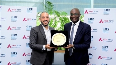 Axis Max Life-IFC partner to make life insurance accessible for underserved communities Axis Max Life-IFC partner to make life insurance accessible for underserved communities