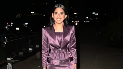 Isha Ambani arrives at the GFDA/Vogue Fashion Fund Dinner. Isha Ambani arrives at the GFDA/Vogue Fashion Fund Dinner.