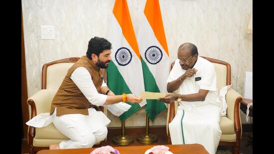 Mohol’s meetings with union minister Kumaraswamy and deputy chief minister Devendra Fadnavis proved crucial in getting the proposal approved. (HT)