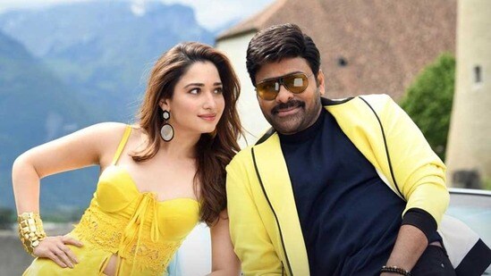 మెగాస్టార్ సినిమాలో మిల్కీ బ్యూటీ స్పెషల్ సాంగ్.. మరోసారి ఐటెమ్ నంబర్లో మెరవనున్న తమన్నా!