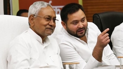 FILE: Bihar chief minister Nitish Kumar with deputy chief minister Tejashwi Yadav in Patna, Bihar, India, on Tuesday, Sep 20, 2022. (Photo by Santosh Kumar /Hindustan Times)