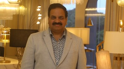 Asian Paints CEO Amit Syngle. Asian Paints' quarterly results were aided by strong domestic volume growth in decorative paints and a low base. (HT)