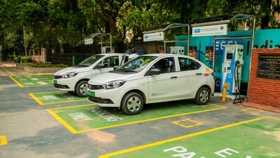 India needs more structural policies that accelerate the transition to clean electric vehicles (EVs). (Shutterstock) India needs more structural policies that accelerate the transition to clean electric vehicles (EVs). (Shutterstock)