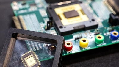 Semiconductor (AFP) Semiconductor (AFP)