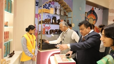 Karnataka Chief Minister Siddaramaiah inaugurated the Kalaloka store at Bengaluru's Kempegowda International Airport, showcasing the state's GI-certified products. (X) Karnataka Chief Minister Siddaramaiah inaugurated the Kalaloka store at Bengaluru's Kempegowda International Airport, showcasing the state's GI-certified products. (X)