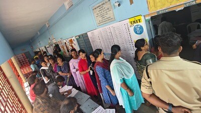 పోలింగ్ శాతం 48.47 నమోదు - ఈనెల 14న ఓట్ల లెక్కింపు పోలింగ్ శాతం 48.47 నమోదు - ఈనెల 14న ఓట్ల లెక్కింపు