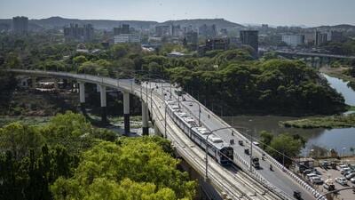 Pune, India - March 27, 2023: Trial run of metro rail between Civil Court and Ruby Hall stations in Pune, India, on Monday, March 27, 2023. (Photo by Pratham Gokhale/Hindustan Times) (Pratham Gokhale/HT Photo)