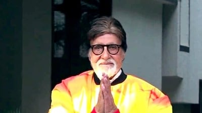 Bollywood Actor Amitabh Bachchan greets the fans outside his residence on his 83rd birth anniversary celebration in October. (ANI Video Grab) Bollywood Actor Amitabh Bachchan greets the fans outside his residence on his 83rd birth anniversary celebration in October. (ANI Video Grab)