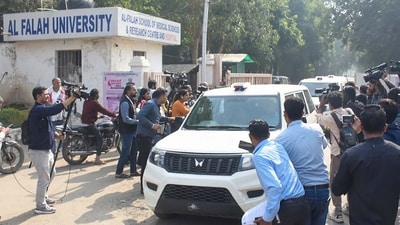 NIA and crime branch team arrive at Al Falah University, located at Dhauj road in Faridabad. (Parveen Kumar/Hindustan Times) NIA and crime branch team arrive at Al Falah University, located at Dhauj road in Faridabad. (Parveen Kumar/Hindustan Times)