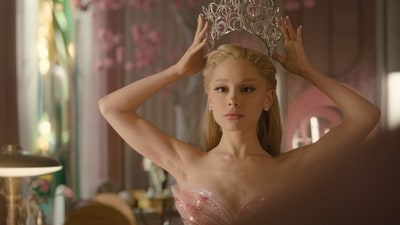 Ariana Grande as Glinda in Wicked: For Good. Ariana Grande as Glinda in Wicked: For Good.