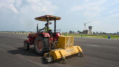 In view of the Noida airport gearing up for inauguration, the Uttar Pradesh government has directed all government bodies to expedite connectivity projects as the government is bound to provide multi-modal connectivity from airport to Delhi-NCR towns, said officials. (HT Archive) In view of the Noida airport gearing up for inauguration, the Uttar Pradesh government has directed all government bodies to expedite connectivity projects as the government is bound to provide multi-modal connectivity from airport to Delhi-NCR towns, said officials. (HT Archive)