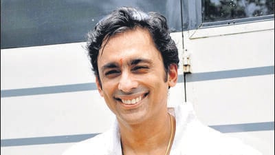Mumbai - 18th July 2010 - Anuj Saxena - Film mahurat of One And Only at Madh Island - Photo by Amlan Dutta (Hindustan Times) Mumbai - 18th July 2010 - Anuj Saxena - Film mahurat of One And Only at Madh Island - Photo by Amlan Dutta (Hindustan Times)