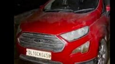 Preliminary inspection of the red Ford EcoSport car showed suspected traces of ammonium nitrate. (HT PHOTO) Preliminary inspection of the red Ford EcoSport car showed suspected traces of ammonium nitrate. (HT PHOTO)