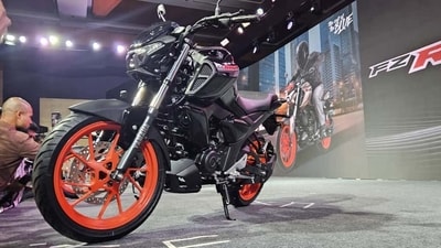 Yamaha FZ Rave is derived from the current FZ-S motorcycle that has been on sale for a long time now. Yamaha FZ Rave is derived from the current FZ-S motorcycle that has been on sale for a long time now.