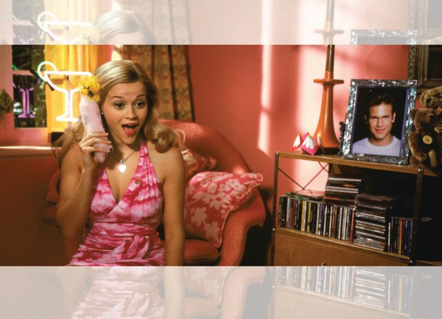 Elle Woods’s phone in Legally Blonde was just as iconic as her. Elle Woods’s phone in Legally Blonde was just as iconic as her.