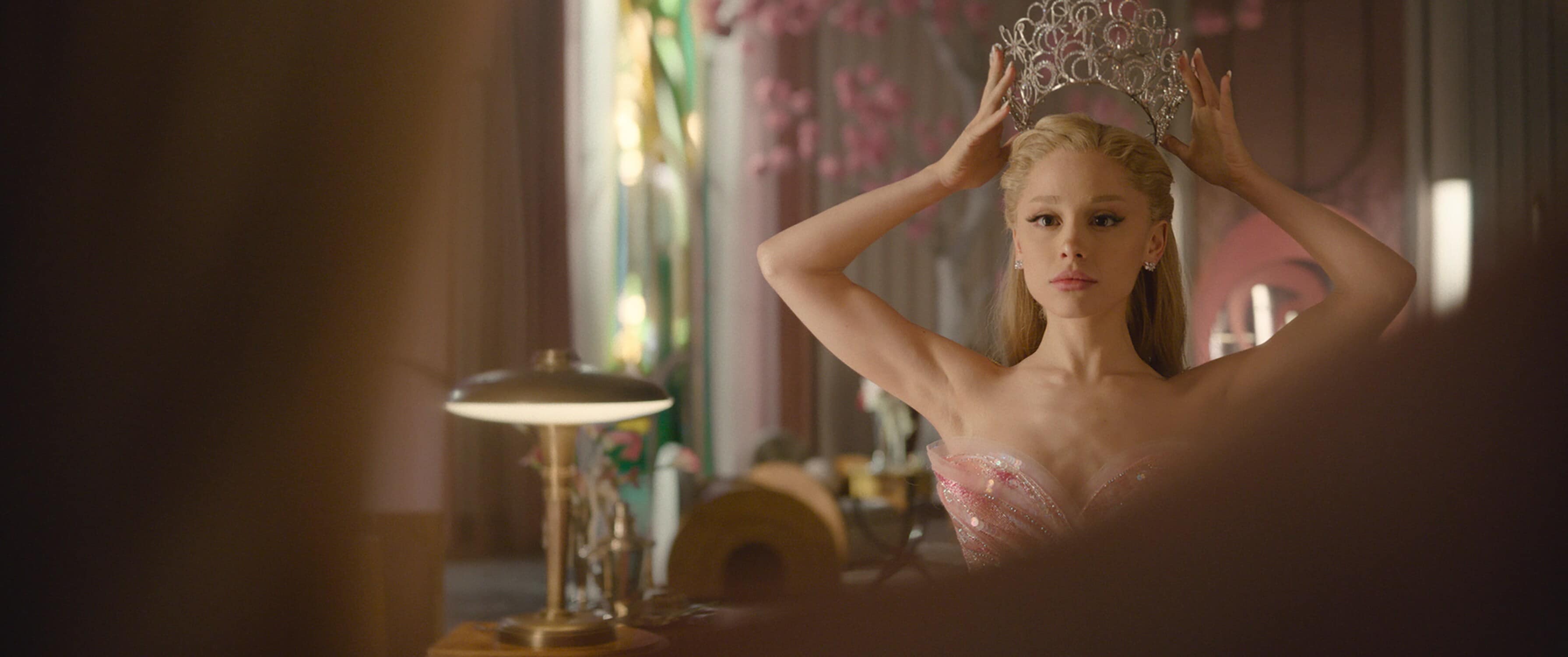 Ariana Grande as Glinda in Wicked: For Good. Ariana Grande as Glinda in Wicked: For Good.
