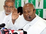Former Prime Minister and Janata Dal (Secular) leader H D Deve Gowda Former Prime Minister and Janata Dal (Secular) leader H D Deve Gowda