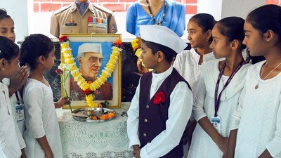 কে প্রথম 'চাচা' সম্বোধন করেছিলেন জওহরলাল নেহেরুকে? (ছবি - ANI)