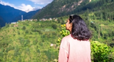 Travelling alone? Here’s how to meet friends who feel like characters from your favourite travel chapter.