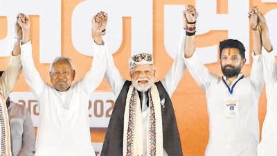 Beneficiary-focused schemes, including ₹10,000 transfers to women and a ₹60,000 crore allocation, helped the NDA cut across caste lines in at least 30 M-Y dominated seats. (Santosh Kumar/HT) Beneficiary-focused schemes, including ₹10,000 transfers to women and a ₹60,000 crore allocation, helped the NDA cut across caste lines in at least 30 M-Y dominated seats. (Santosh Kumar/HT)