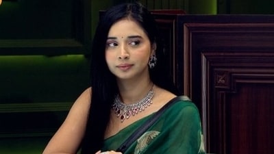 Internet slams Tanya Mittal for being ungrateful about getting 3.7 million followers on Instagram. Internet slams Tanya Mittal for being ungrateful about getting 3.7 million followers on Instagram.