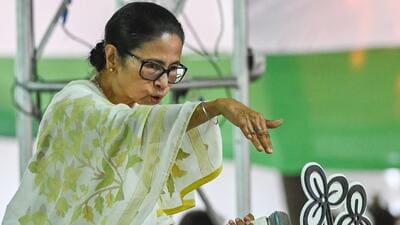 West Bengal chief minister and All India Trinamool Congress (AITC) chairperson Mamata Banerjee at a public gathering in Kolkata. (Samir Jana/ HT Photo) West Bengal chief minister and All India Trinamool Congress (AITC) chairperson Mamata Banerjee at a public gathering in Kolkata. (Samir Jana/ HT Photo)