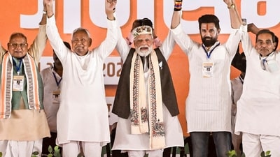 Bihar election results: Prime Minister Narendra Modi, Bihar CM Nitish Kumar, Union ministers Jitan Ram Manjhi and Chirag Paswan and others during an election rally. (PTI) Bihar election results: Prime Minister Narendra Modi, Bihar CM Nitish Kumar, Union ministers Jitan Ram Manjhi and Chirag Paswan and others during an election rally. (PTI)