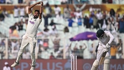 Mohammed Siraj bled runs in his first spell but came back strongly to pick two wickets in four balls (AFP) Mohammed Siraj bled runs in his first spell but came back strongly to pick two wickets in four balls (AFP)