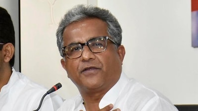 Nitish Mishra began his political career with the JD(U) (HT Photo)