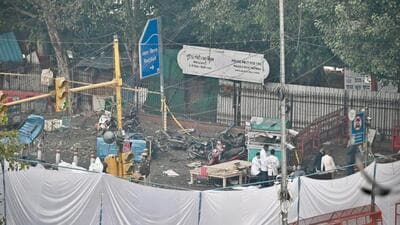 A view of the spot where the blast happened on Monday near Red Fort. (Hindustan Times) A view of the spot where the blast happened on Monday near Red Fort. (Hindustan Times)