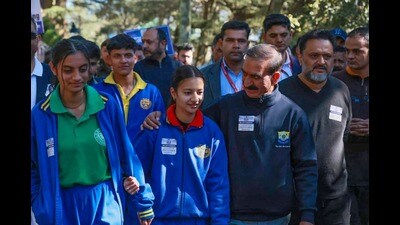 Chief minister Sukhvinder Singh Sukhu leading the ‘chitta-virodh’ awareness walkathon in Shimla on Saturday. (Deepak Sansta/HT) Chief minister Sukhvinder Singh Sukhu leading the ‘chitta-virodh’ awareness walkathon in Shimla on Saturday. (Deepak Sansta/HT)