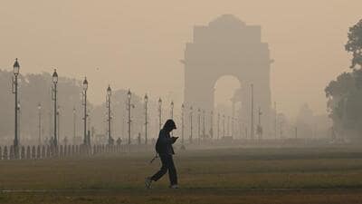 Officials said the effort is a structural overhaul aimed at lasting gains in waste management, dust control and overall sanitation during peak pollution season. (Vipin Kumar/HT)