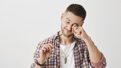 Stop rubbing your eyes if you don't want to put your eyesight in danger! (Picture credit: Freepik) Stop rubbing your eyes if you don't want to put your eyesight in danger! (Picture credit: Freepik)
